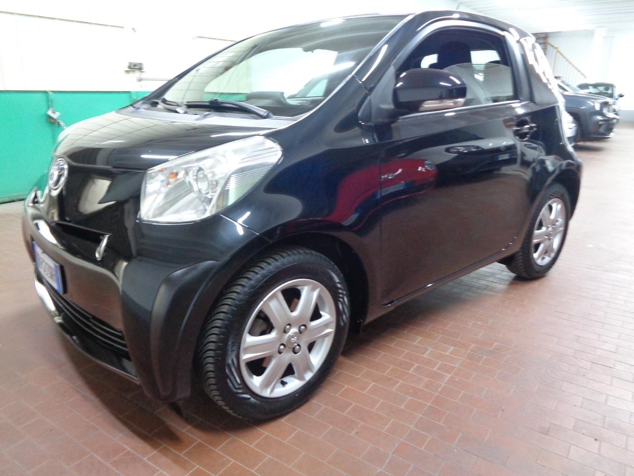 Toyota iQ 1.0 Sol