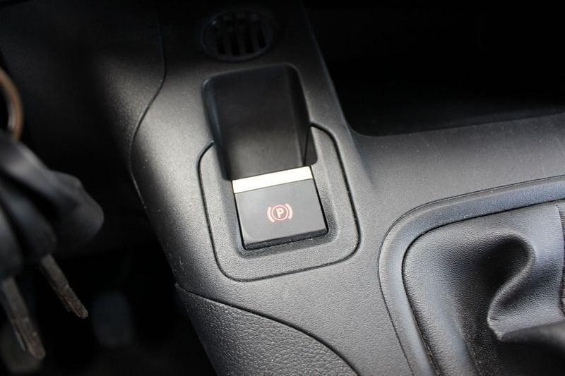 Opel Combo Cargo 1.5 Diesel 100CV L1 H1 10q Officina Mobile