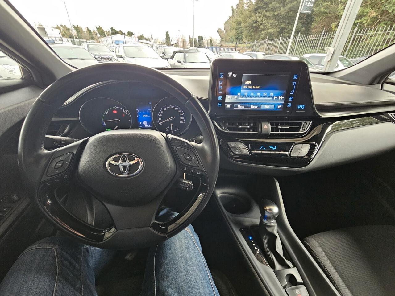 Toyota C-HR 1.8 Hybrid E-CVT Business