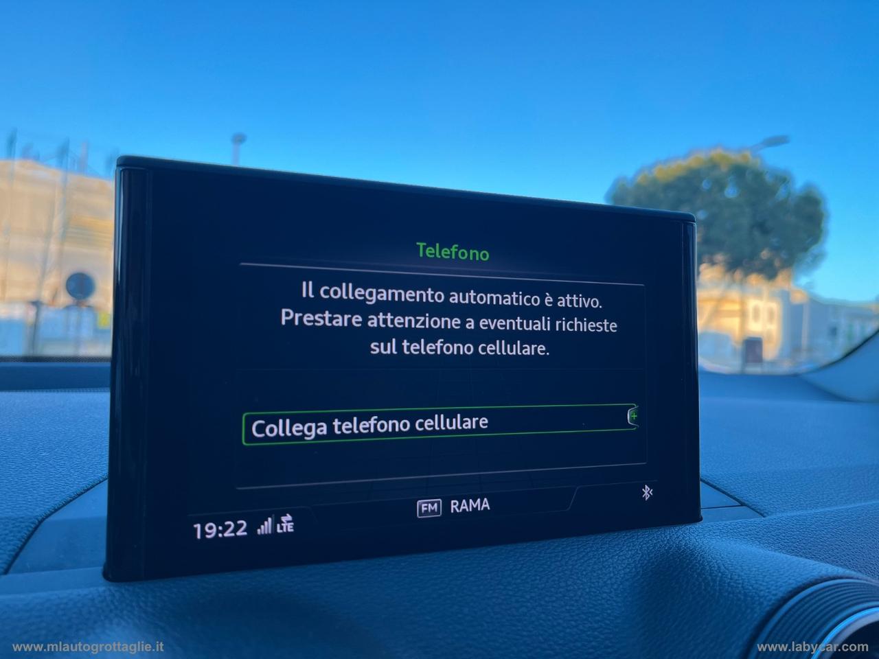 AUDI Q2 30 TDI S tronic Business Design