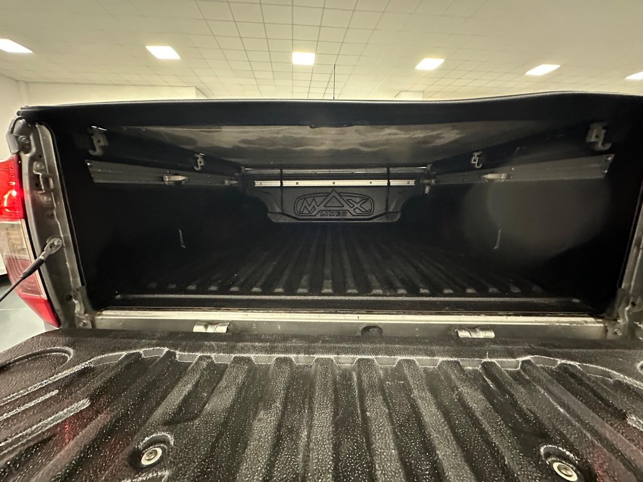 Nissan Navara 2.3 dCi 190 CV 4WD Double Cab N-Guard Aut*