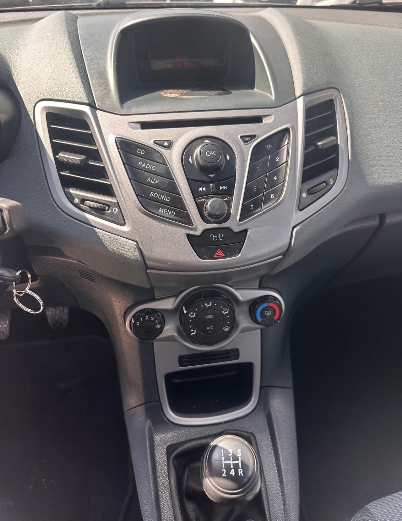 Ford Fiesta 1.2 82 CV 5 porte NEOPATENTATI