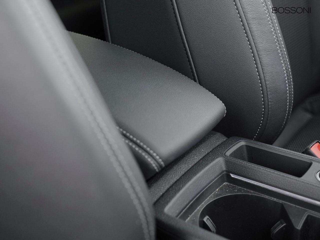 Audi Q3 35 2.0 tdi s line edition s tronic