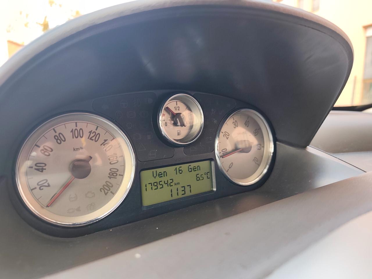 Lancia Ypsilon 1.2 Benz euro 4 frizione nuova