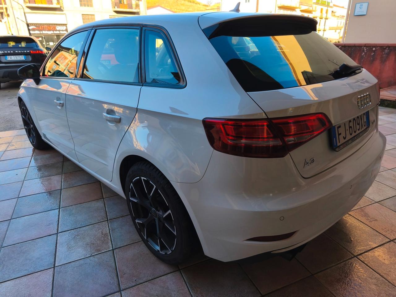 Audi A3 SPB 1.6 TDI Sport COMPRESO PASSAGGIO