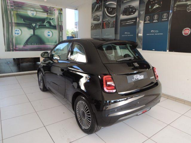 FIAT 500 Berlina Hybrid Icon