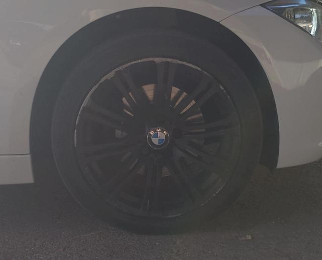 BMW 320 320d xDrive Touring M-Sport