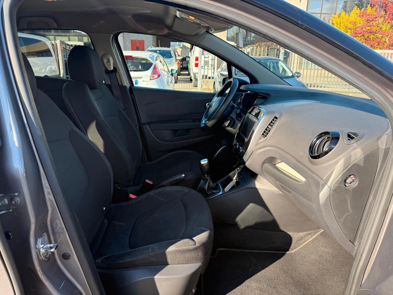 Renault Captur dCi 8V 90 CV
