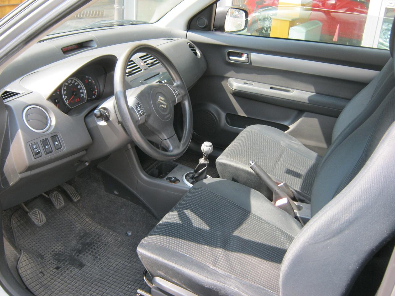 Suzuki Swift 1.3 3p. GL