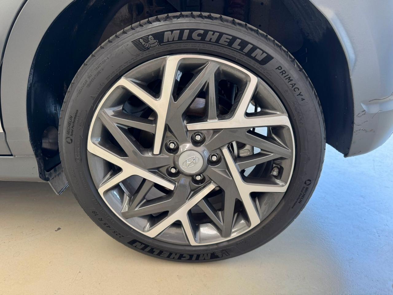 Hyundai Kona HEV 1.6 DCT XLine