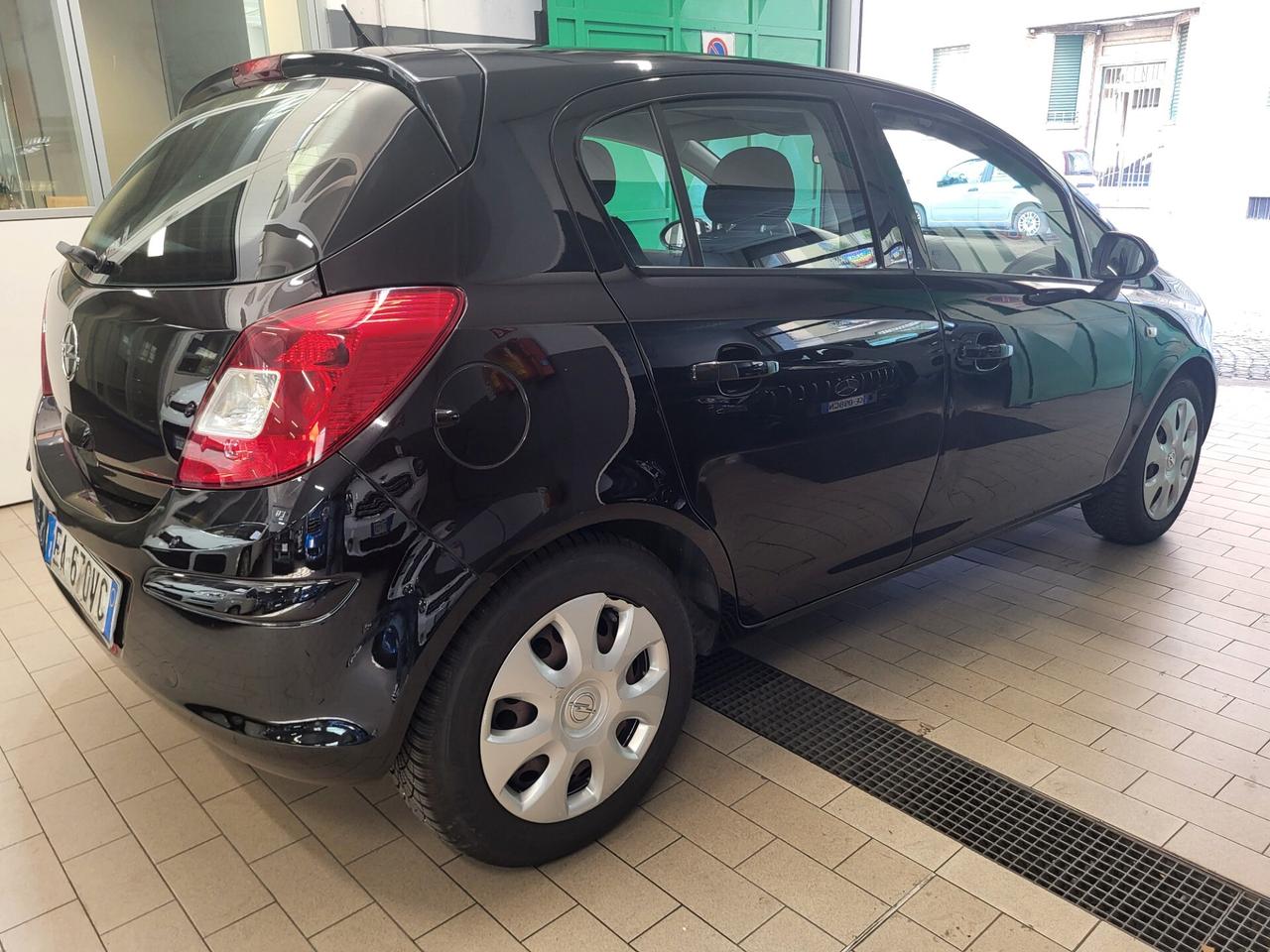 Opel Corsa 1.2 5 porte Cosmo PREZZO REALE!!