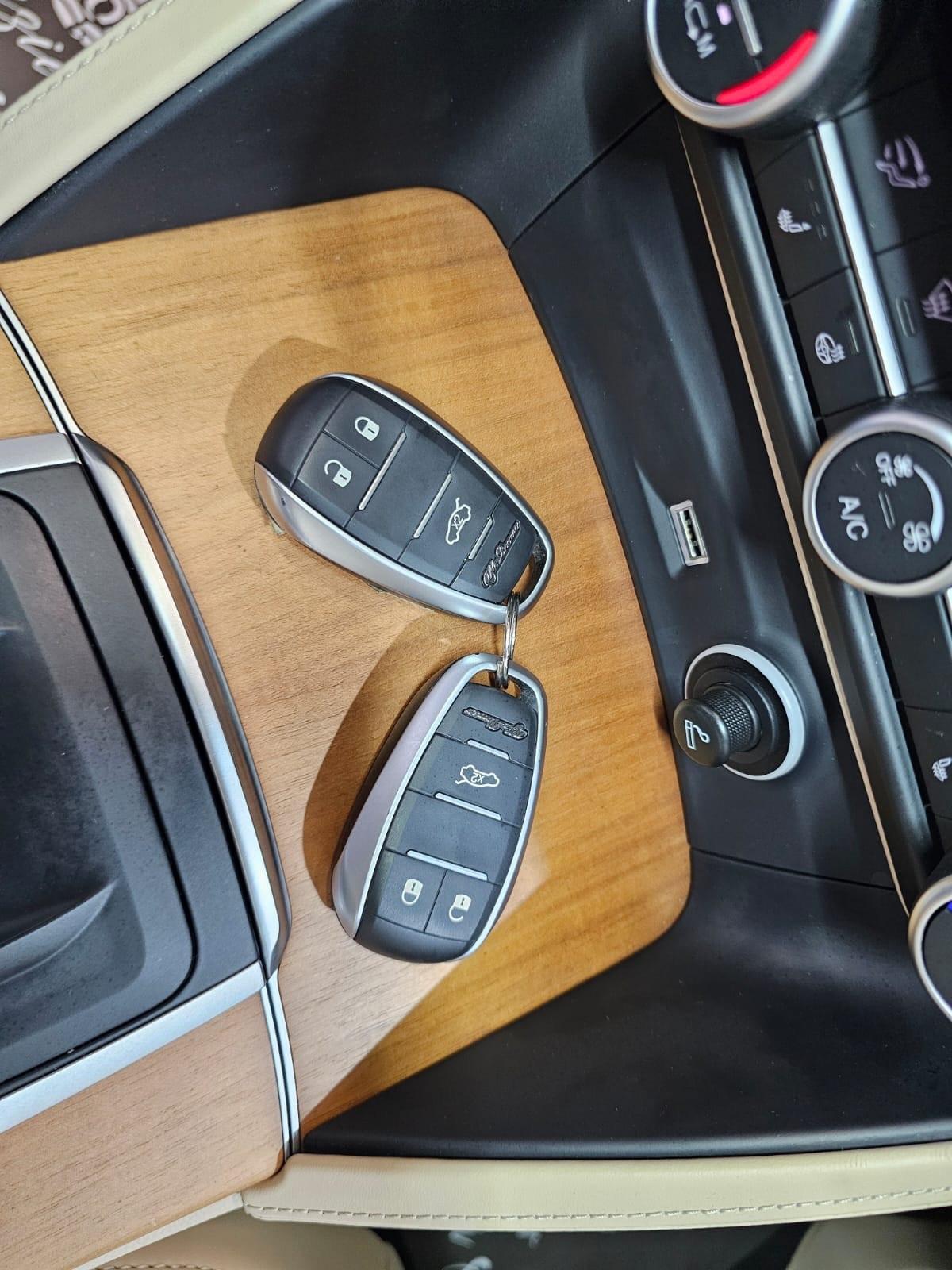 Stelvio 2.2 Q4 210 CV AT8 Executive