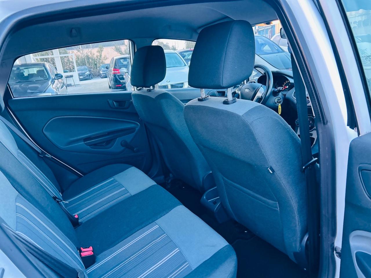 Ford Fiesta 1.4 5 porte Bz.- GPL Titanium