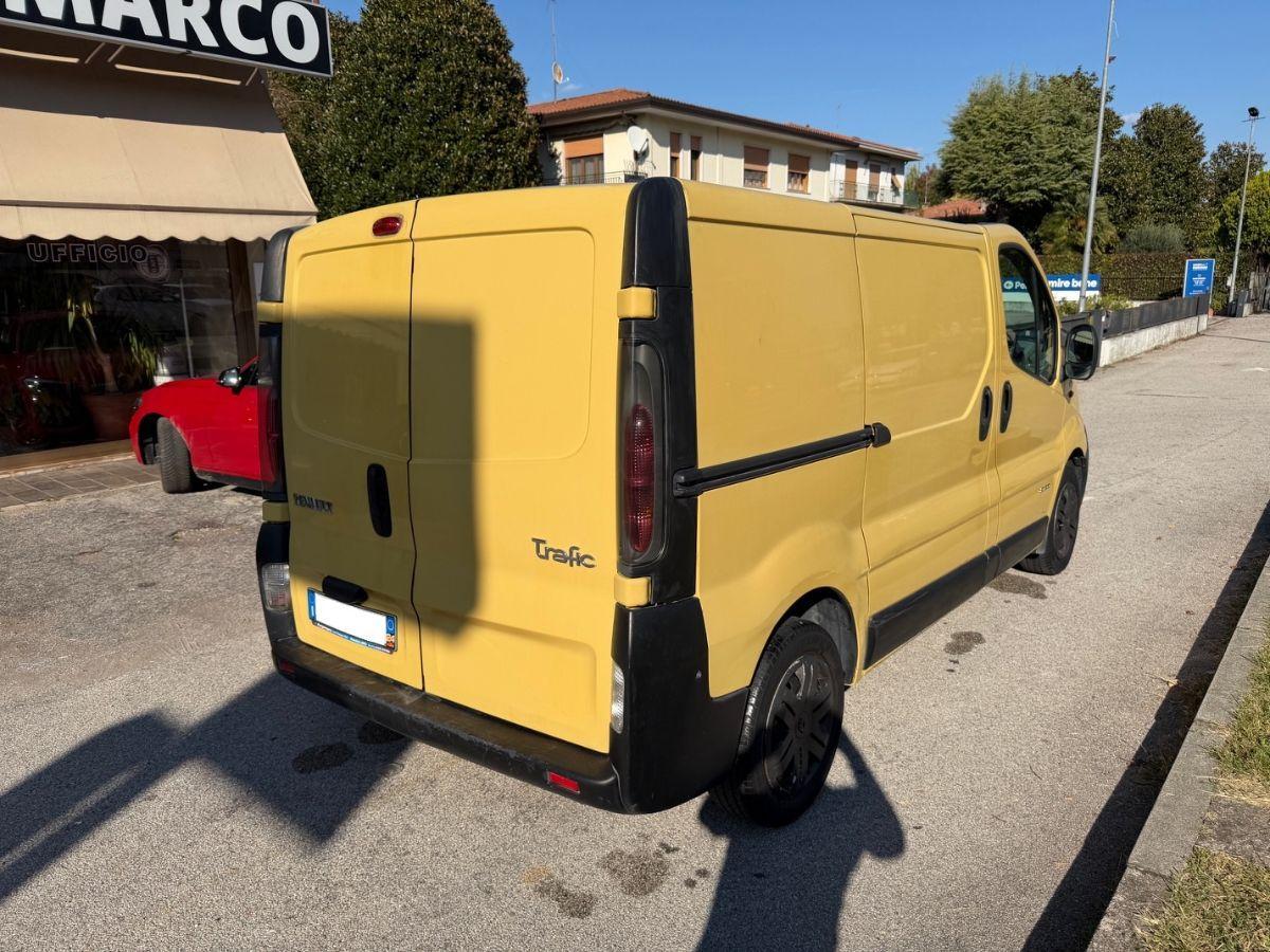 RENAULT - Trafic 1.9 Dci PC-TN 74kw 100cv