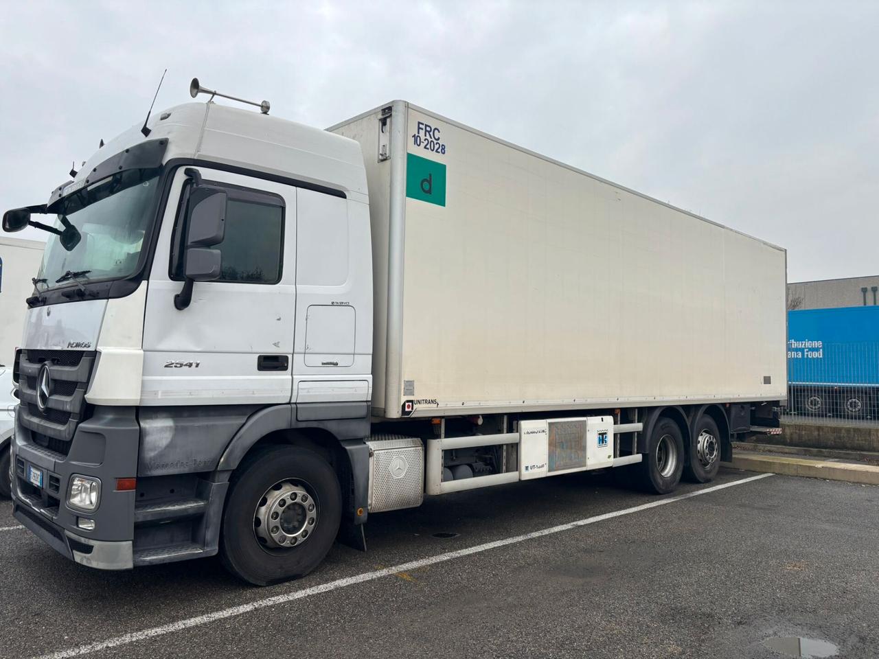 Mercedes Benz Actros 2541