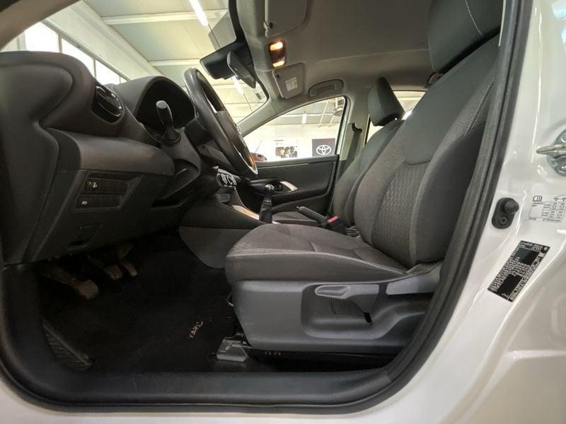 Toyota Yaris Yaris 1.0 5 porte Active