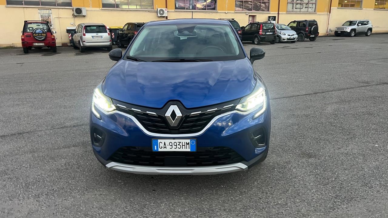Renault Captur TCe 100 CV Intens