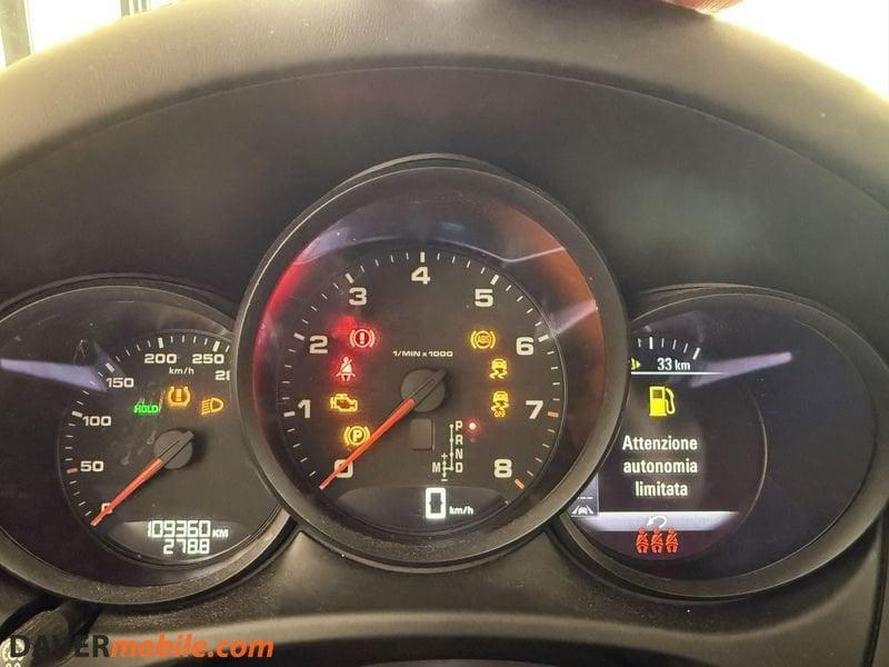 Porsche Macan 2.0 + tetto + pelle