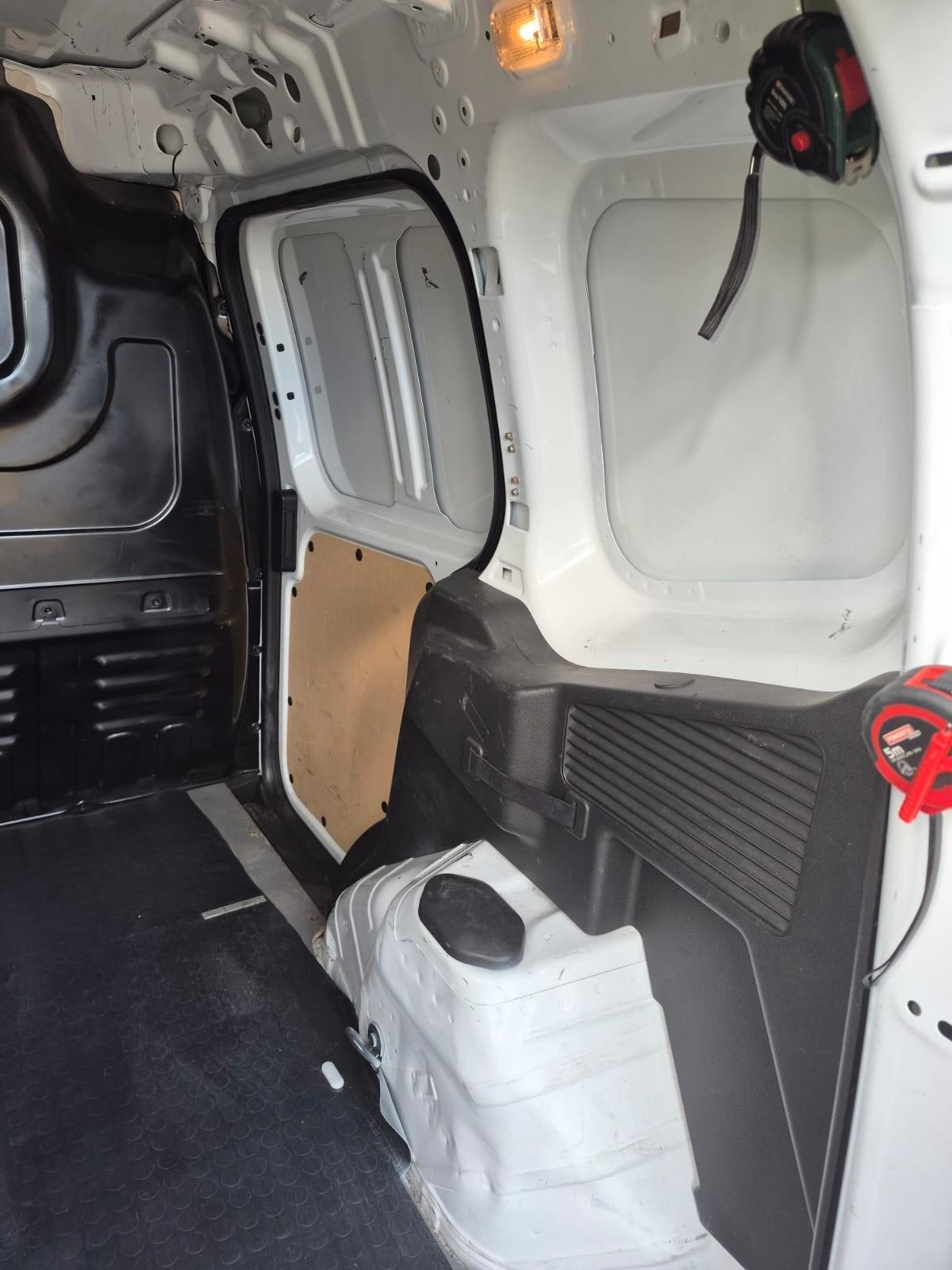 Ford Transit Courier 1.5 dci