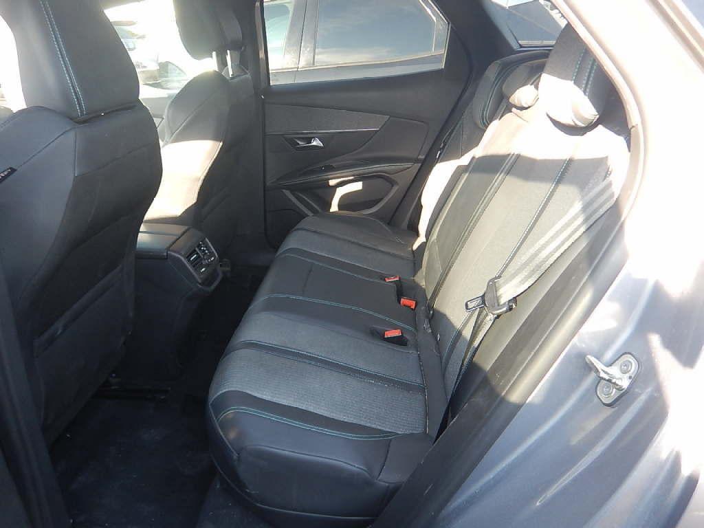 Peugeot 3008 1.6 HYbrid4 Allure Pack 4x4 e-EAT8