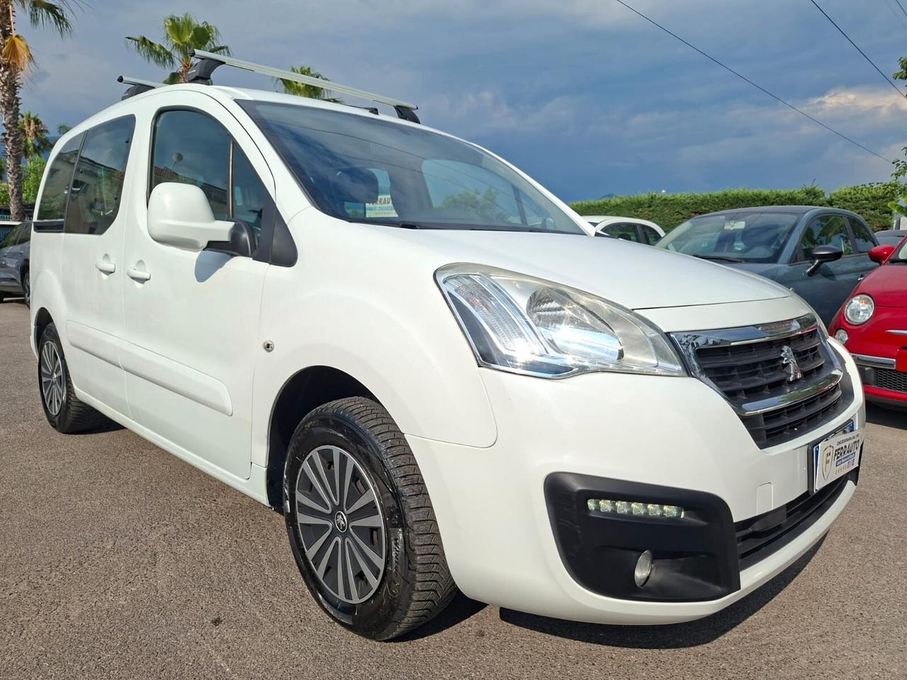 Peugeot Partner Tepee Mix BlueHDi 120 S&S Active