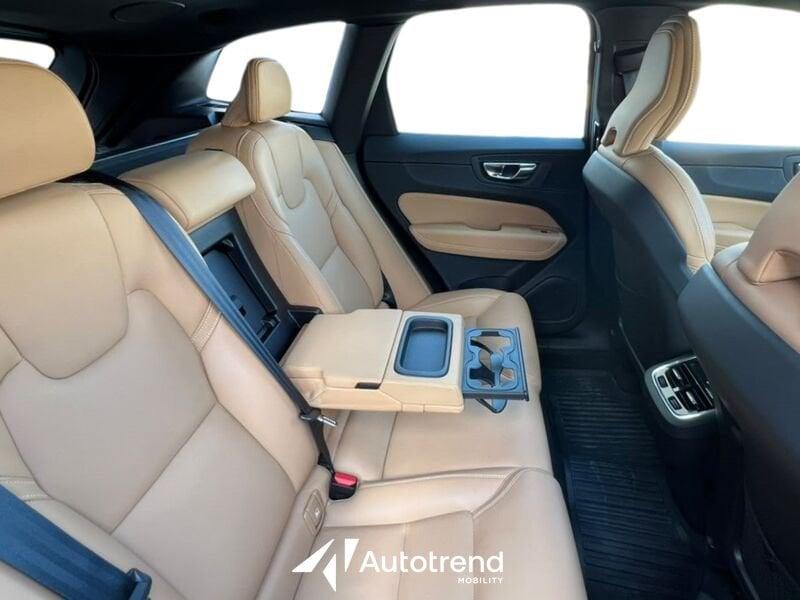 Volvo XC60 B5 235+14 CV AWD Mild Hybrid Diesel Automatico Inscription