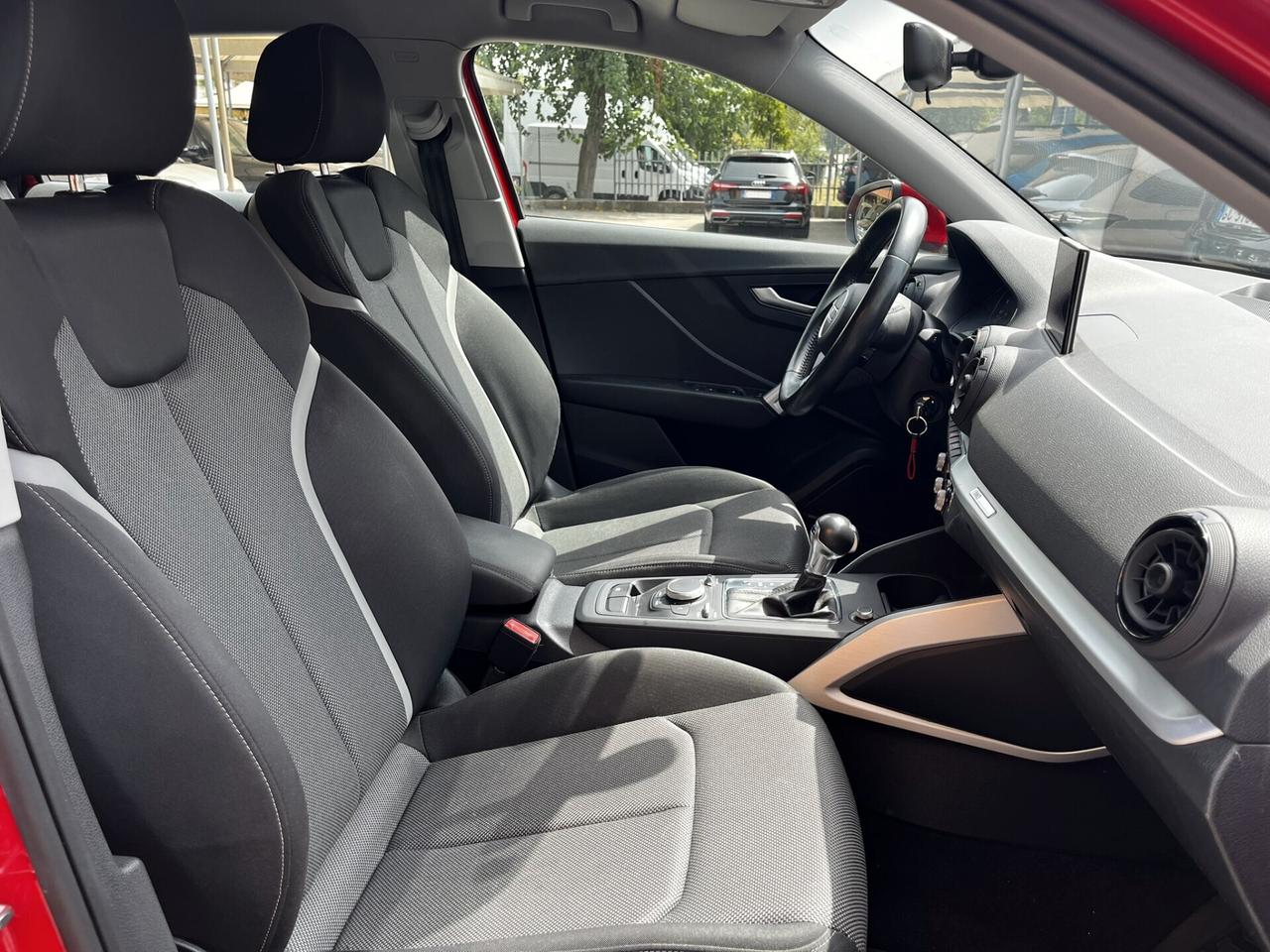 Audi Q2 30 TFSI S tronic Design S line