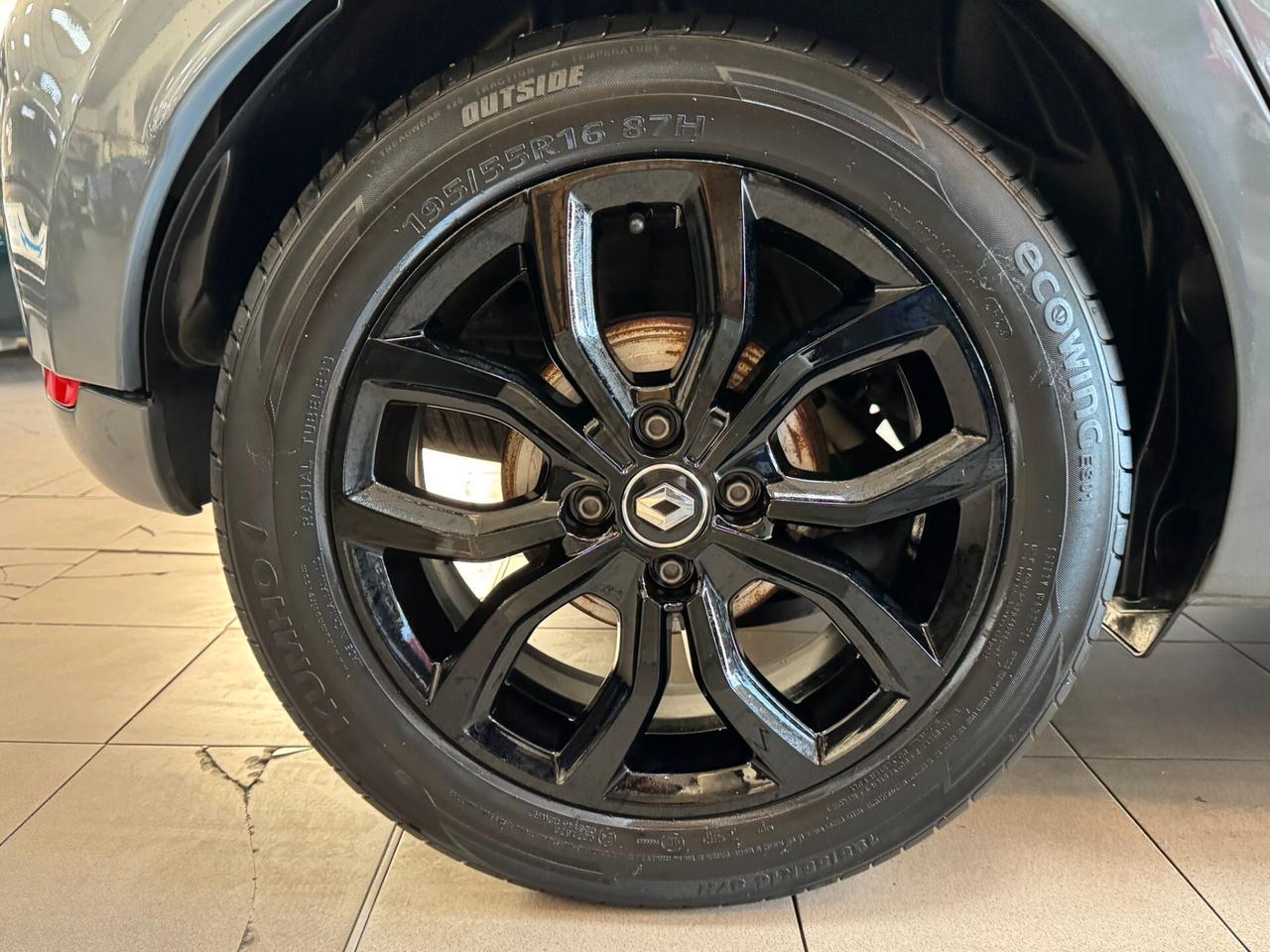 Renault Clio TCe 12V 75 CV 5 porte PARI AL NUOVO SUBITO DISPONIBILE