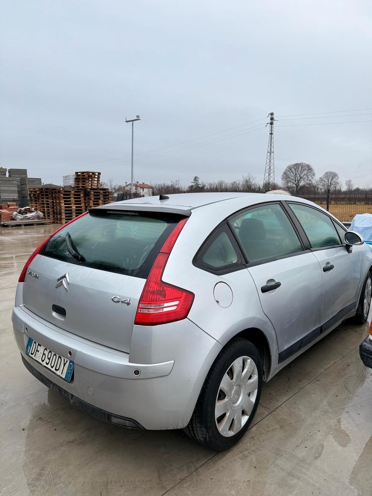 Citroen C4 1.4 Classique