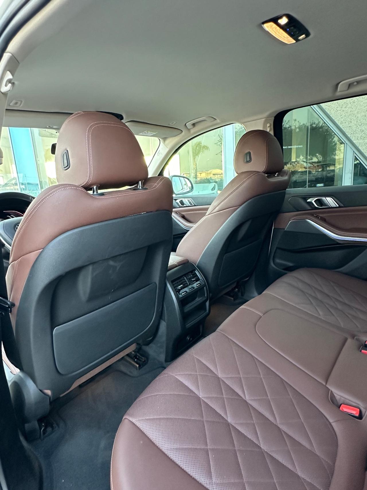BMW X5 xdrive30d mhev 48V Business auto
