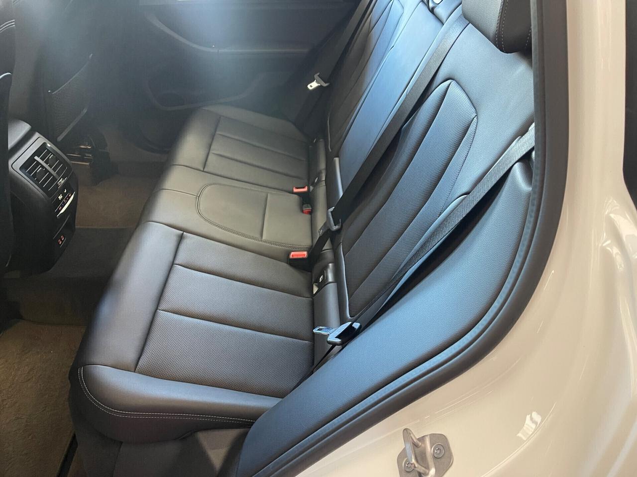 Bmw X3 sDrive18d 48V