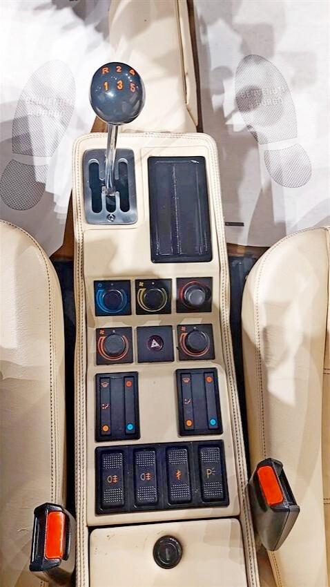 Ferrari 208 2.0 turbo GTS 254cv