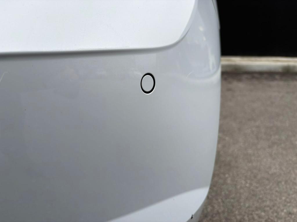 Volkswagen Polo 5 Porte 1.6 tdi R LINE 95cv dsg OK NEOPATENTATI