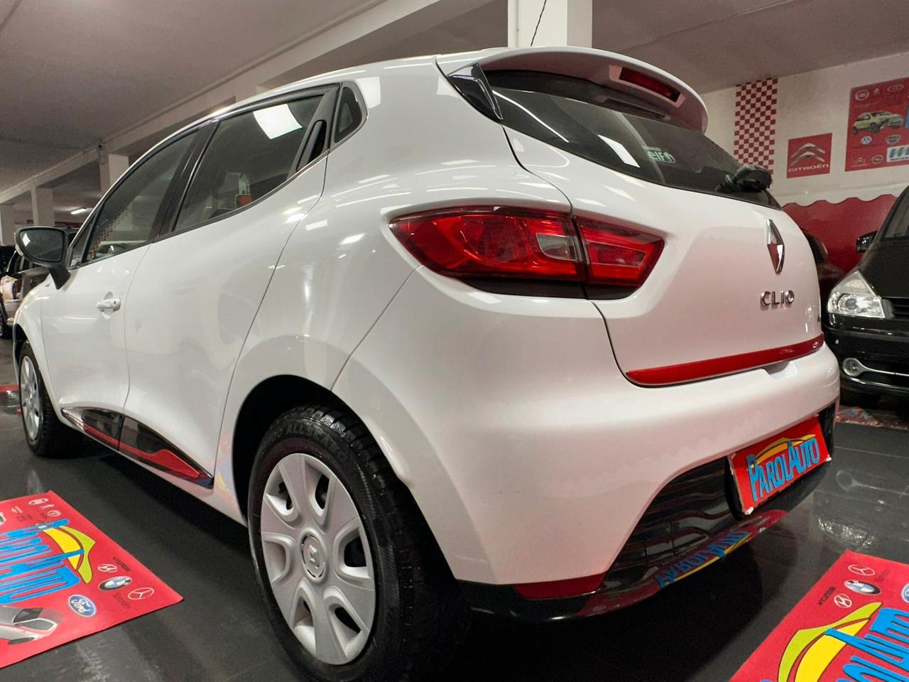 Renault Clio 1.1 75cv GPL Live - 2013