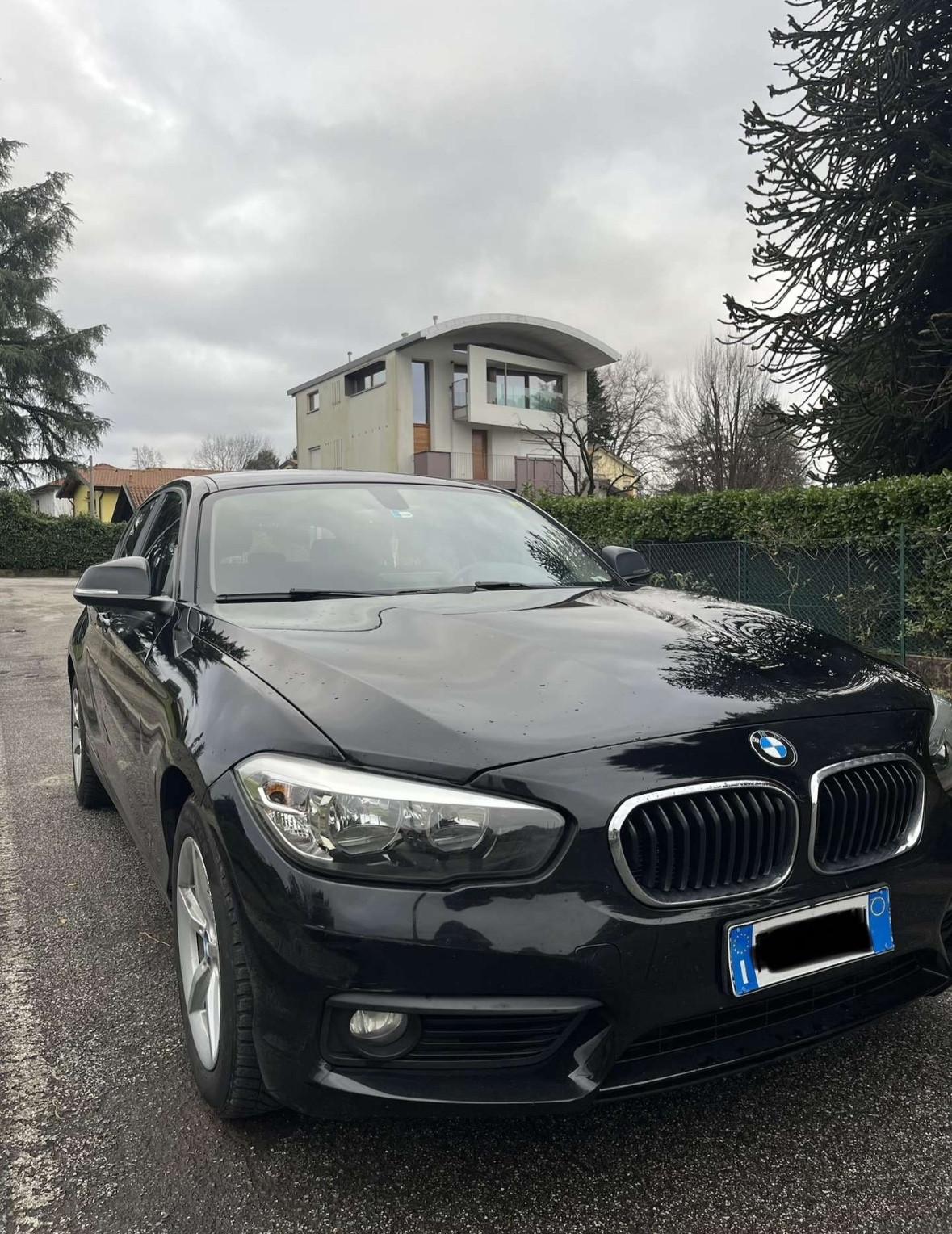 Bmw 116 116d 5p. Urban