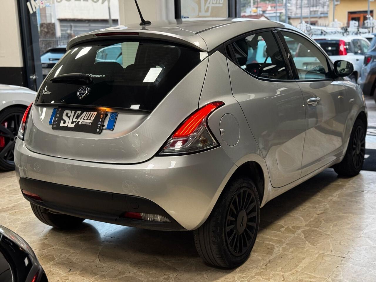 Lancia Ypsilon 1.2 69 CV 5 porte GPL Ecochic Gold