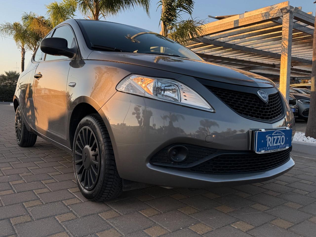 LANCIA YPSILON 1.2 69CV 5 PORTE ELEFANTINO 39999KM