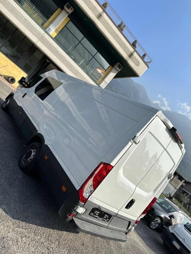 IVECO Daily Daily L4H3 6 Posti Furgonato passo lungo