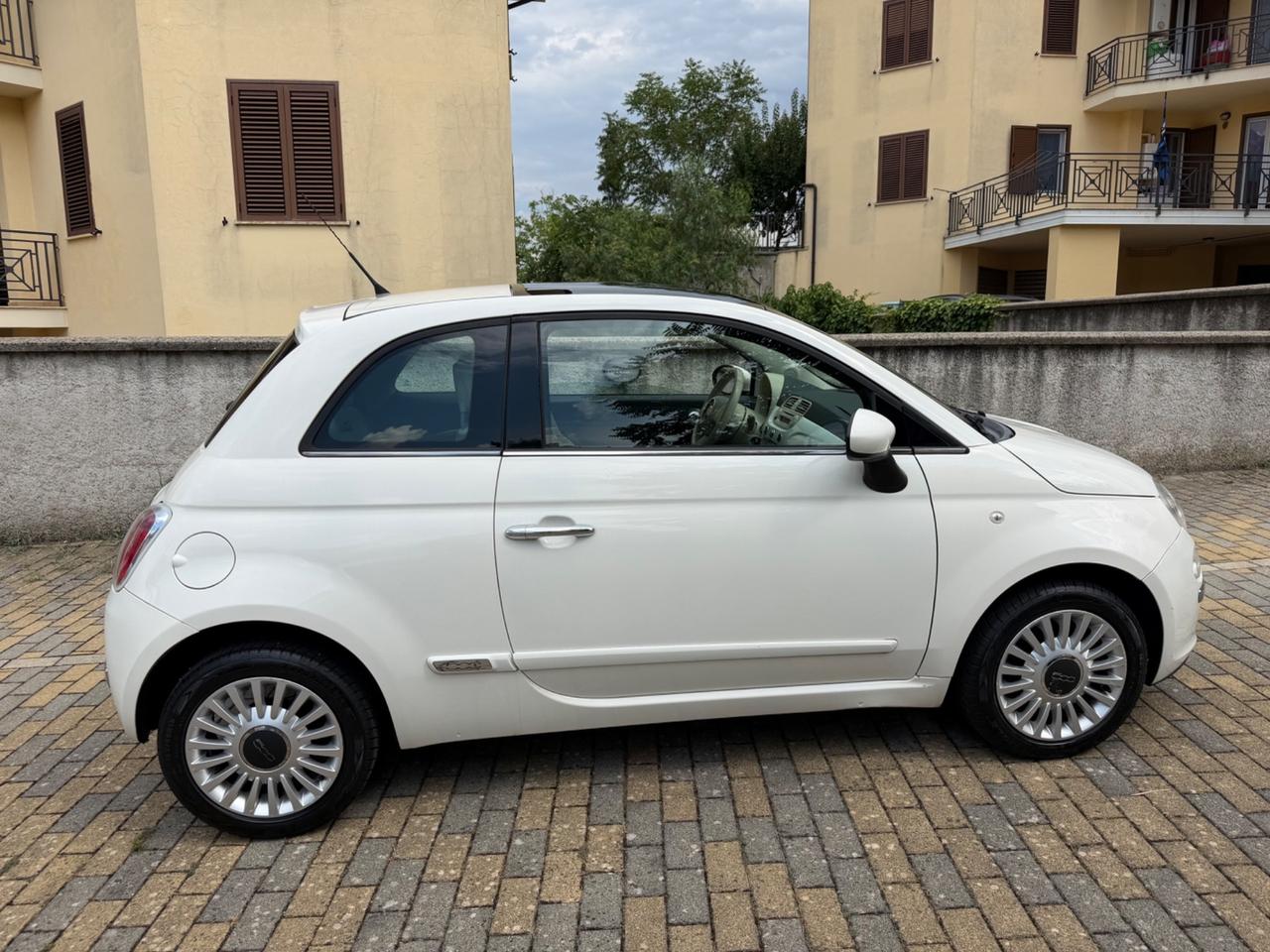 Fiat 500 1.2 Lounge tetto NEOPATENTATI