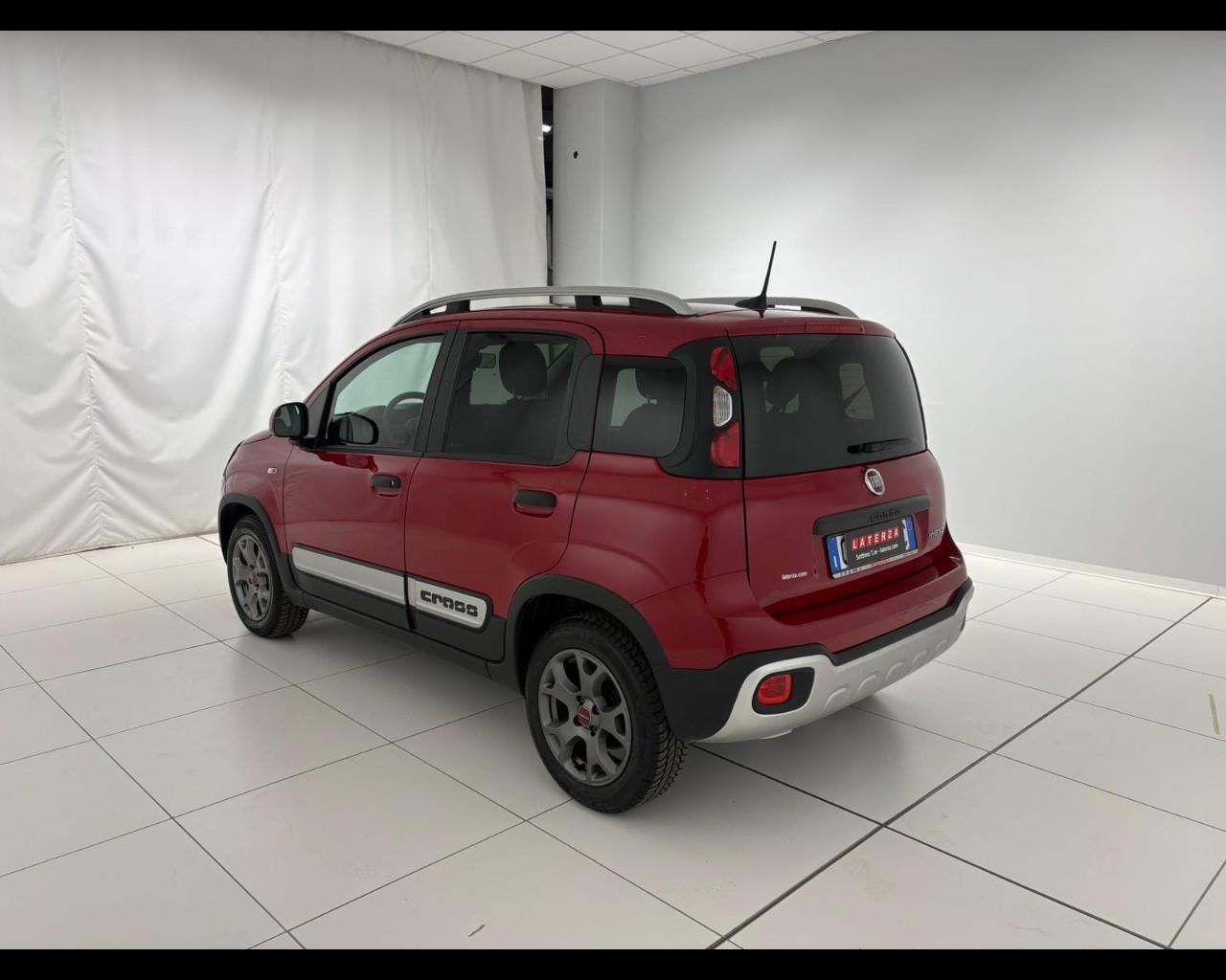 FIAT Panda 1.0 firefly hybrid Cross s&s 70cv