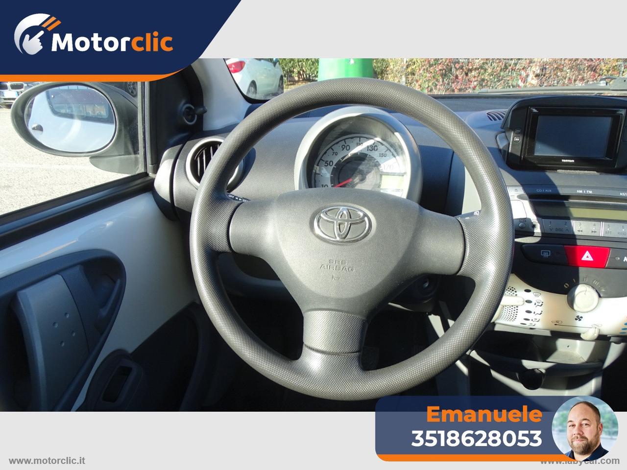 TOYOTA Aygo 1.0 12V VVT-i 5p. Lounge Connect