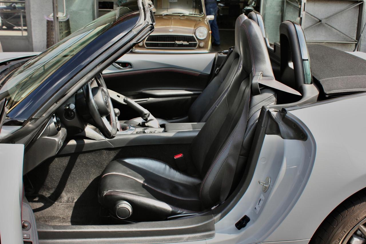 Mazda MX-5 1.5L SPORT-LINE 130CV INTERNI IN PELLE NERA
