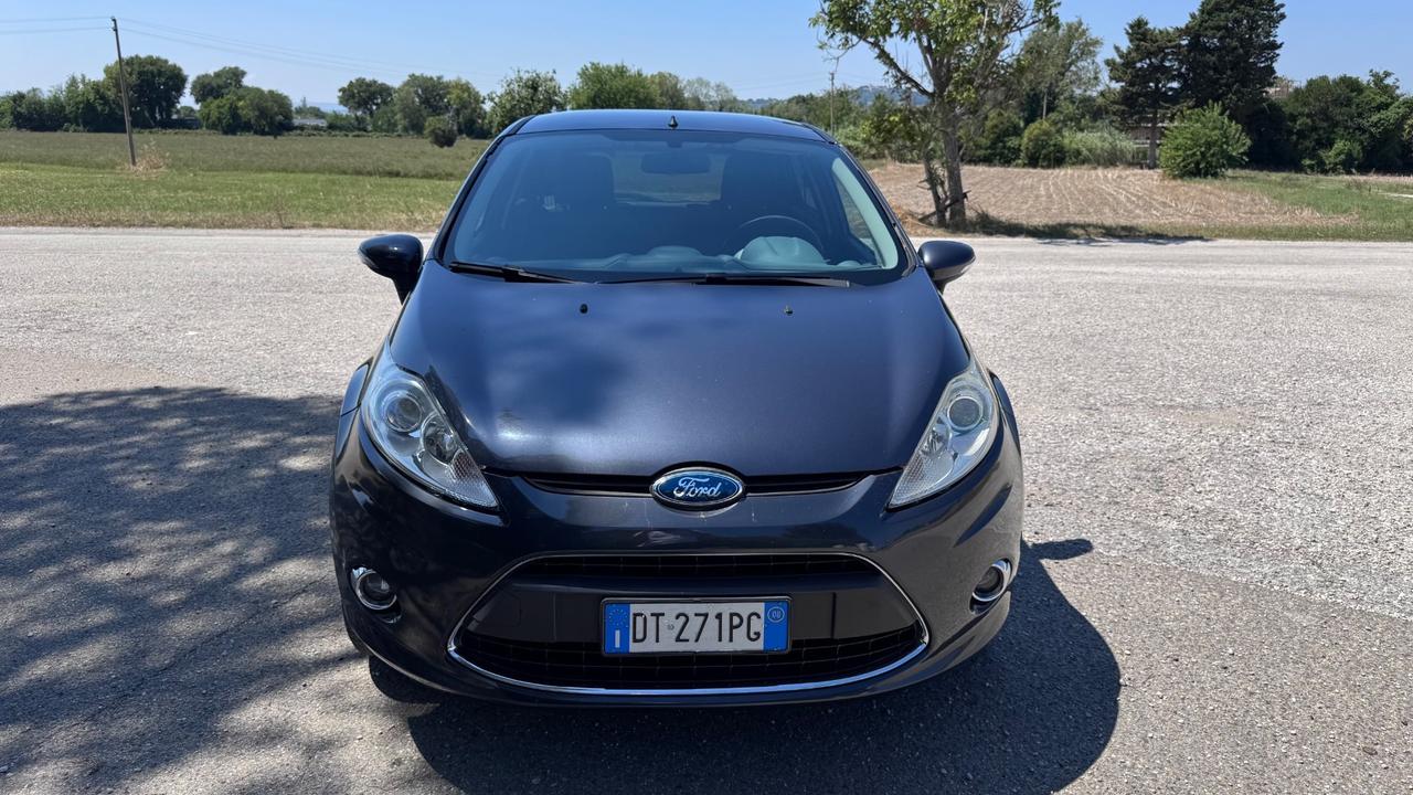 Ford Fiesta 1.2 82 CV 5 porte Titanium