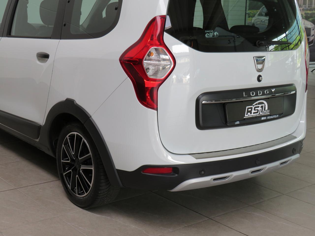 Dacia Lodgy Stepway 1.3 TCe 130CV - 7 posti