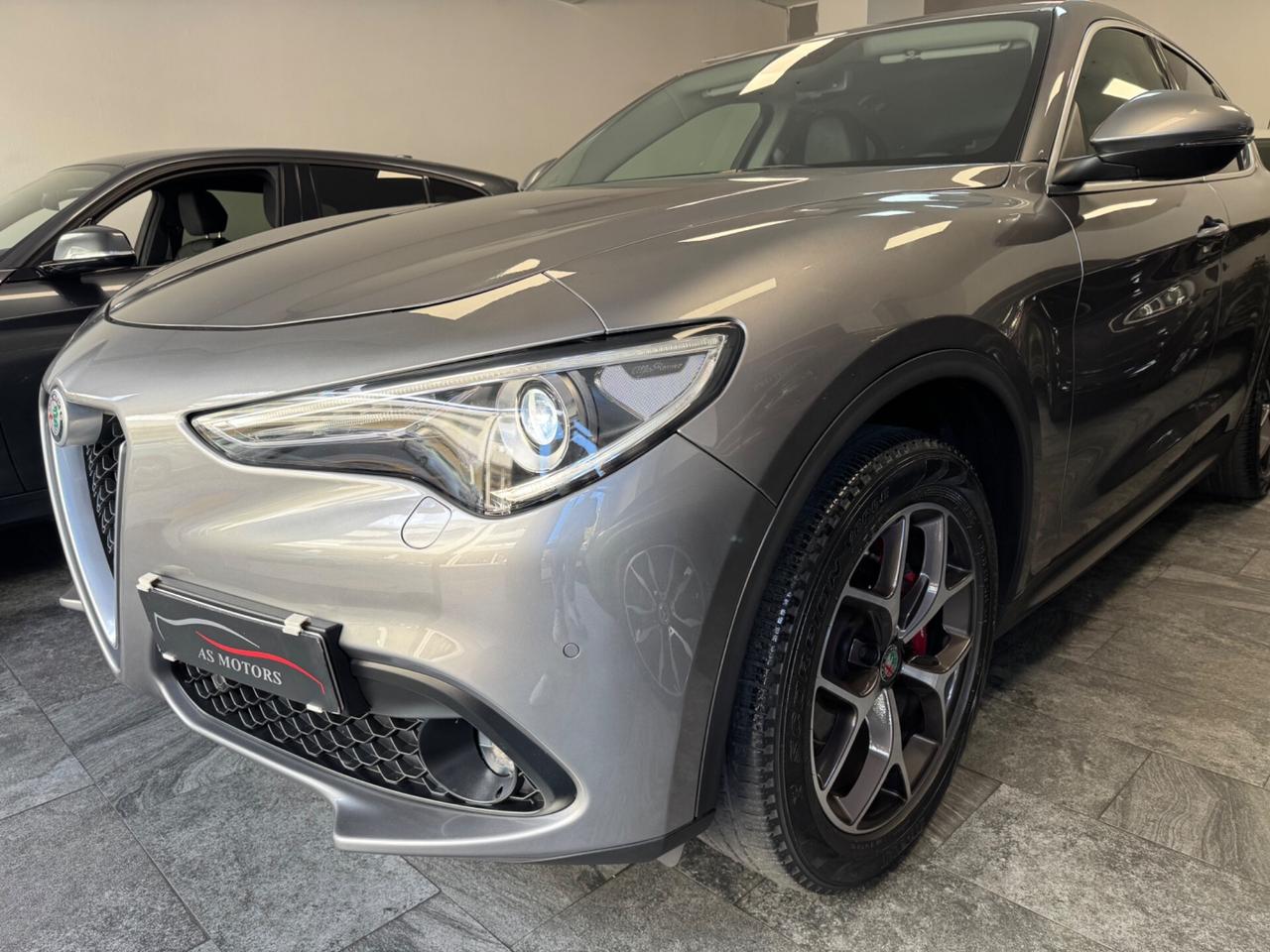 Alfa Romeo Stelvio 2.2 Q4 210 CV Gancio Traino