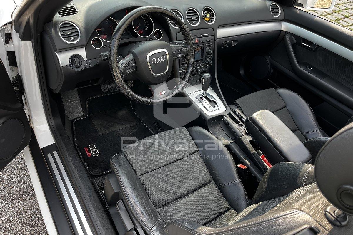 AUDI A4 Cabriolet 2.0 TDI F.AP. Top plus