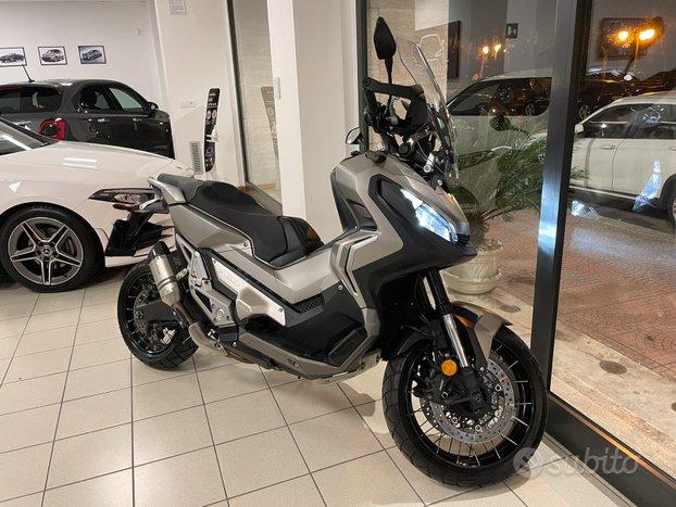 Honda X-Adv 750cc anno 2019 Grigio opaco km 6000