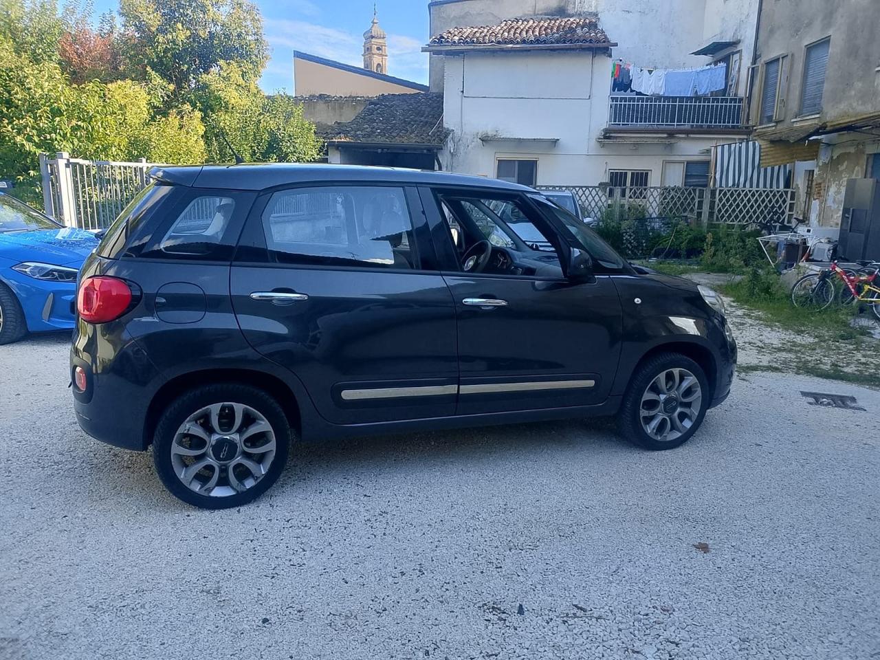 Fiat 500L Living 0.9 TwinAir Turbo Natural Power Lounge