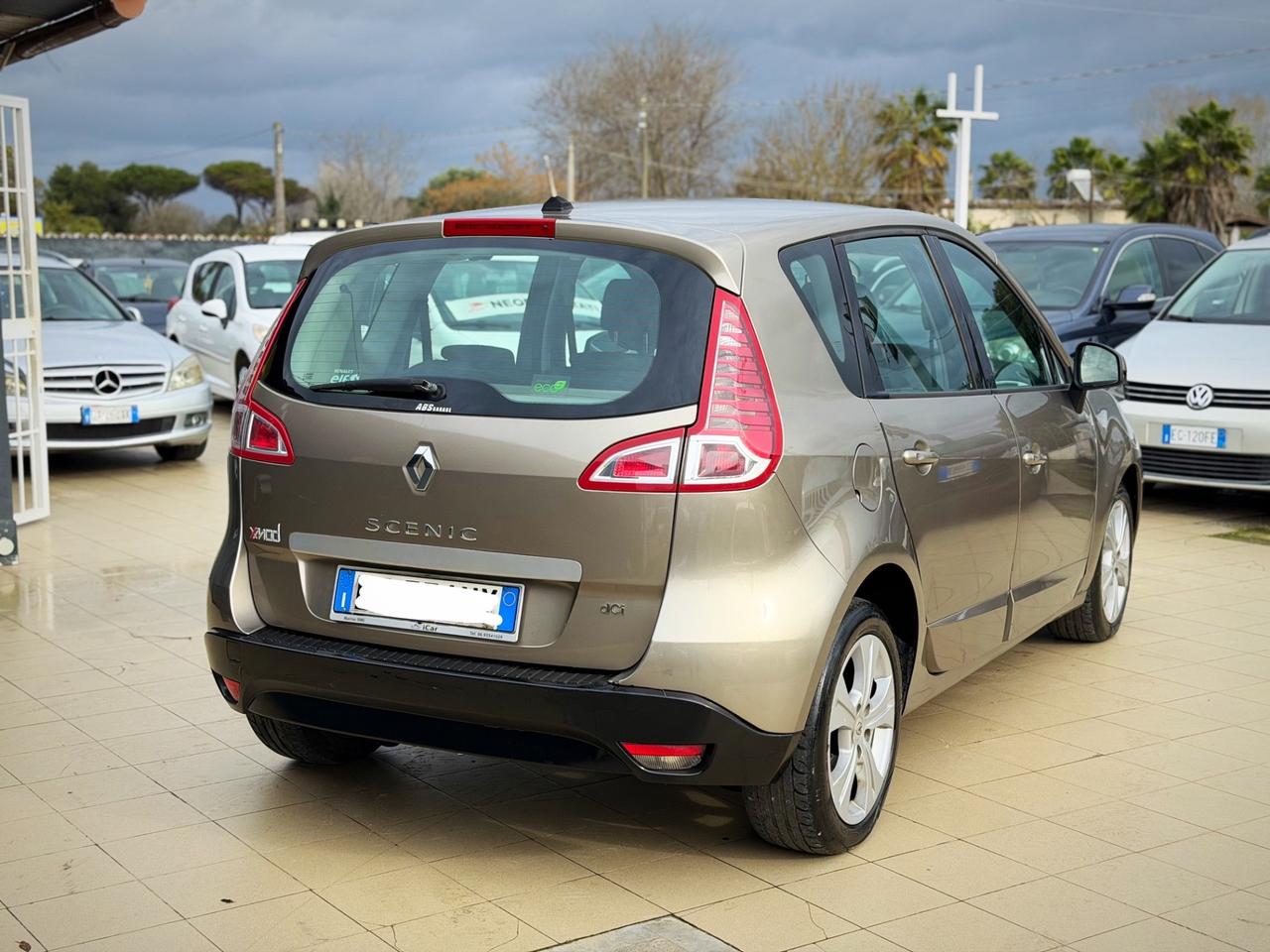 Renault Scenic Scénic X-Mod 1.9 dCi 130CV Luxe Garanzia 12 Mesi