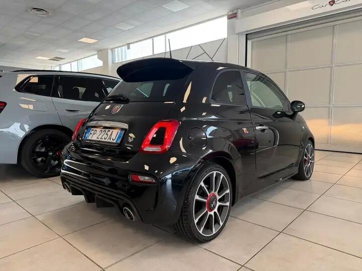 Abarth 595 1.4 Turbo T-Jet 165 CV Turismo